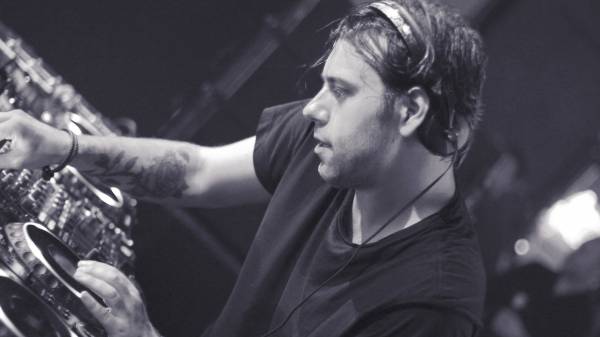 SEBASTIAN INGROSSO IL 9 AGOSTO - PRAJA GALLIPOLI - EVENTI SALENTO