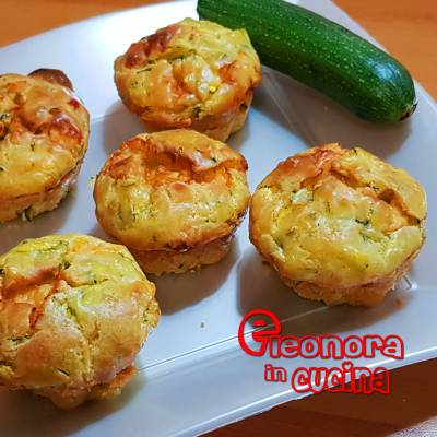 MUFFINS SALATI di zucchine e Provola Ricetta - Eleonora in Cucina - Eventi Salento