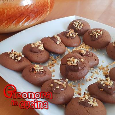 NUTELLOTTI ALLA NUTELLA - ricetta dolci alla nutella Eleonora in Cucina - Eventi Salento