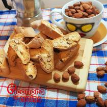 CANTUCCI BISCOTTI ALLE MANDORLE antica ricetta di Eleonora in Cucina - eventi Salento