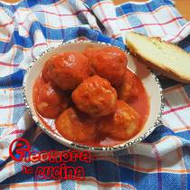 POLPETTE AL SUGO ricetta salentina originale di Eleonora in Cucina - Eventi Salento