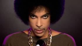 Prince è morto ci lascia a 57 anni