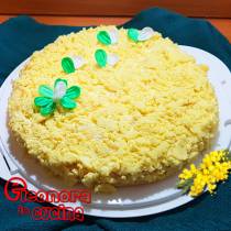 TORTA MIMOSA ricetta tradizionale dedicata alle donne la ricetta di Eleonora in Cucina - Eventi Salento